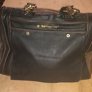 samsonite pet carrier